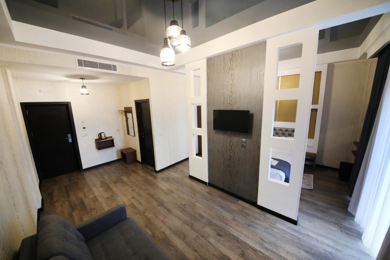 Hotel Panoramic Кутаиси Екстериор снимка